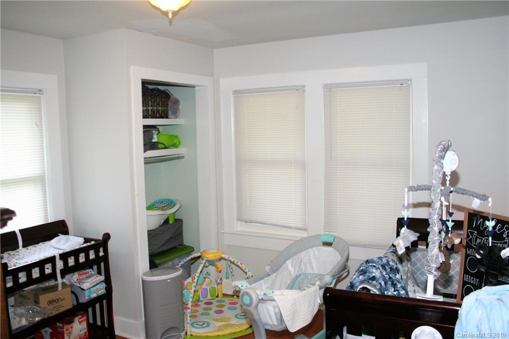 69 Mclean Road Weaverville NC 28787