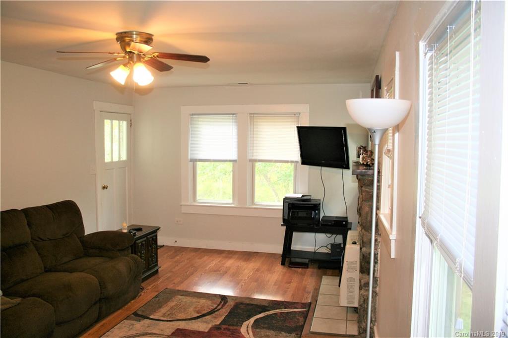 69 Mclean Road Weaverville NC 28787