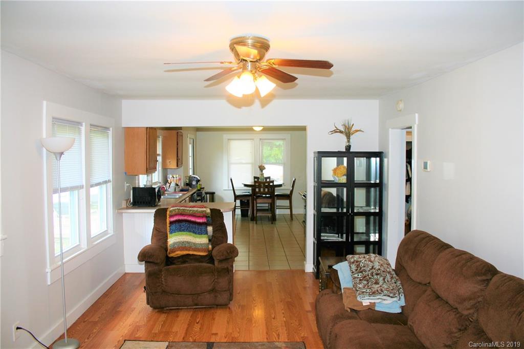 69 Mclean Road Weaverville NC 28787