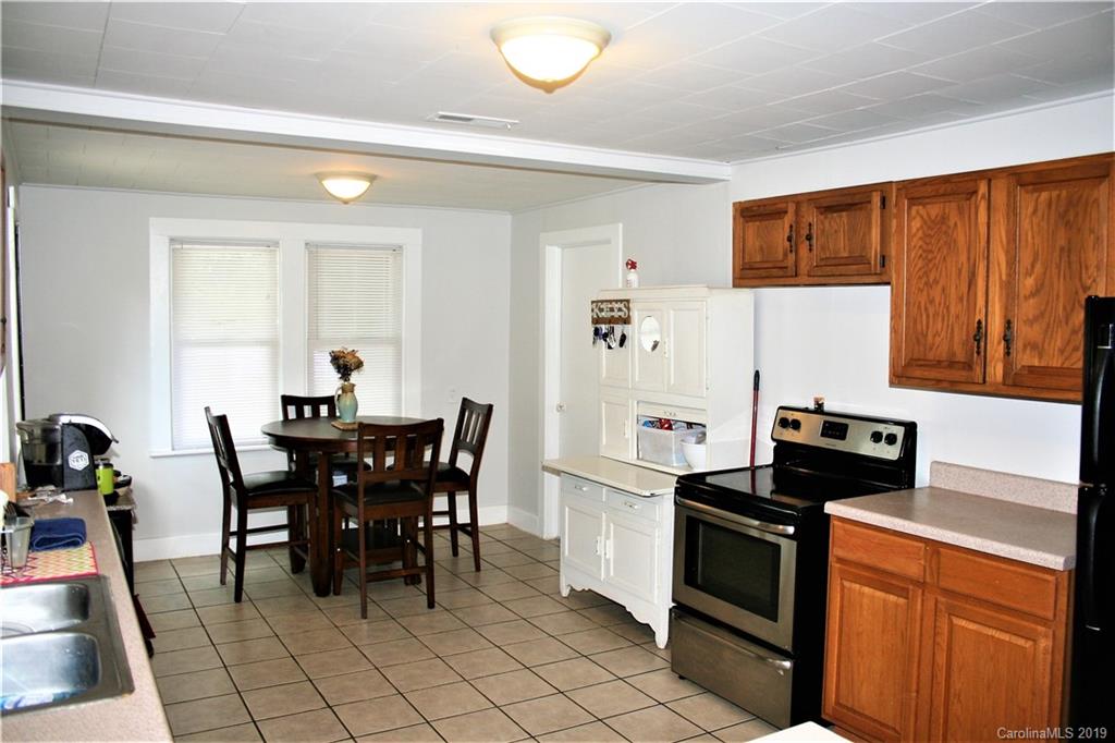 69 Mclean Road Weaverville NC 28787