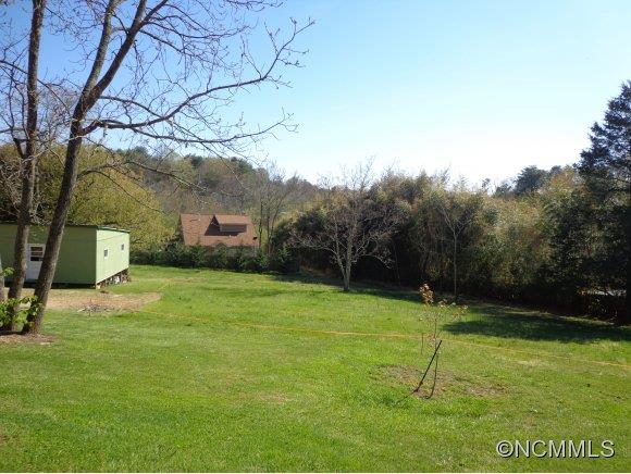 528 New Haw Creek Road Asheville NC 28805