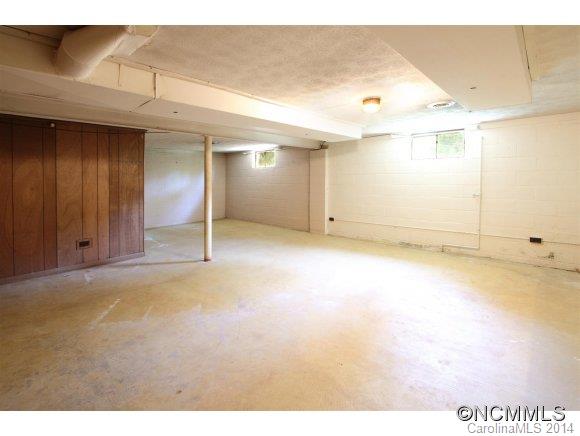 114 Arthur Road Asheville NC 28806