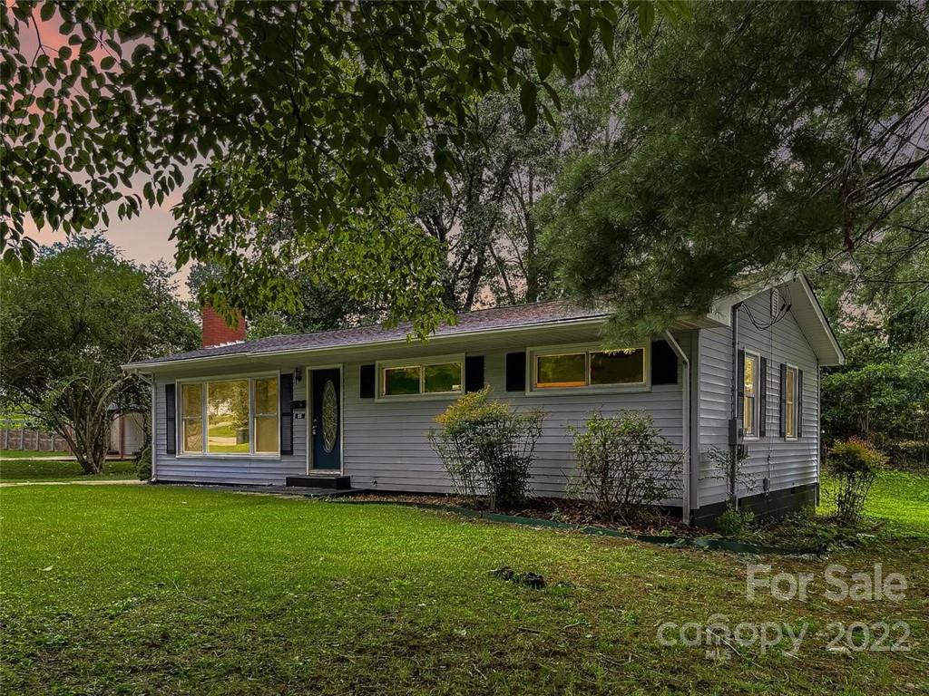 56 Virginia Avenue Marion NC 28752