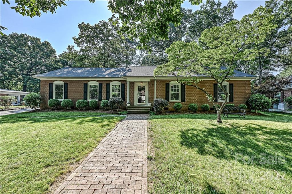 6909 Knightswood Drive Charlotte NC 28226
