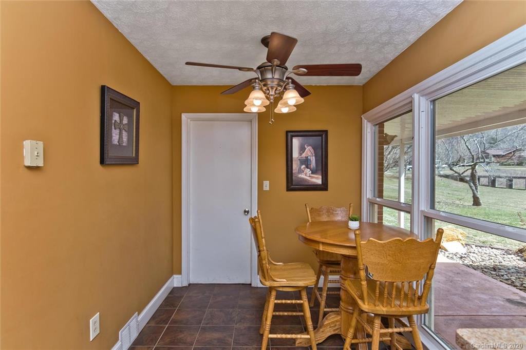 134 Echo Lake Drive Fairview NC 28730
