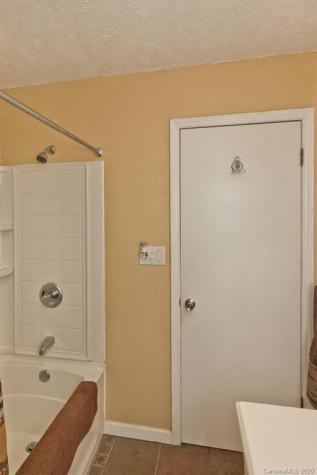 134 Echo Lake Drive Fairview NC 28730