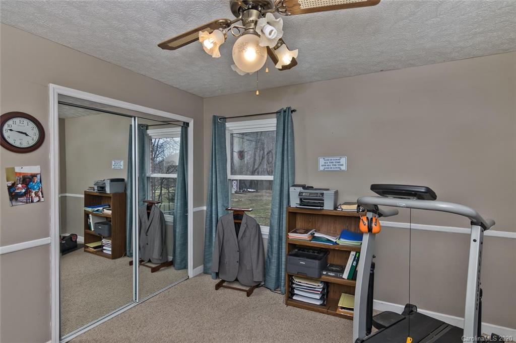 134 Echo Lake Drive Fairview NC 28730
