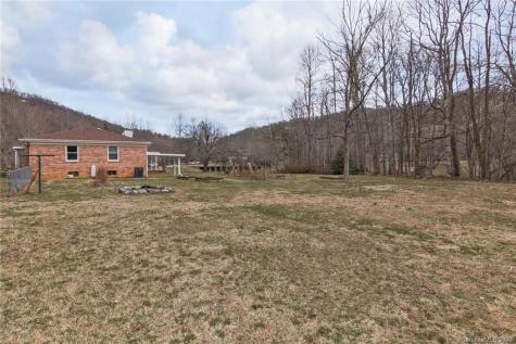 134 Echo Lake Drive Fairview NC 28730