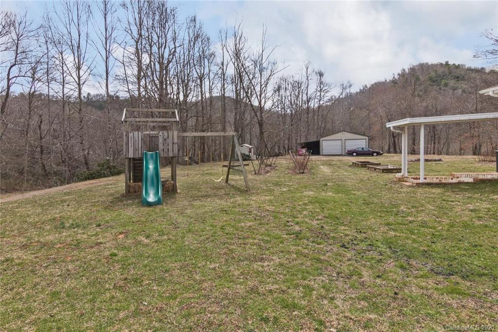 134 Echo Lake Drive Fairview NC 28730