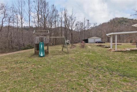 134 Echo Lake Drive Fairview NC 28730