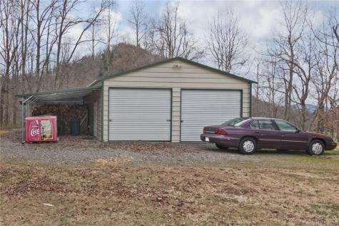 134 Echo Lake Drive Fairview NC 28730