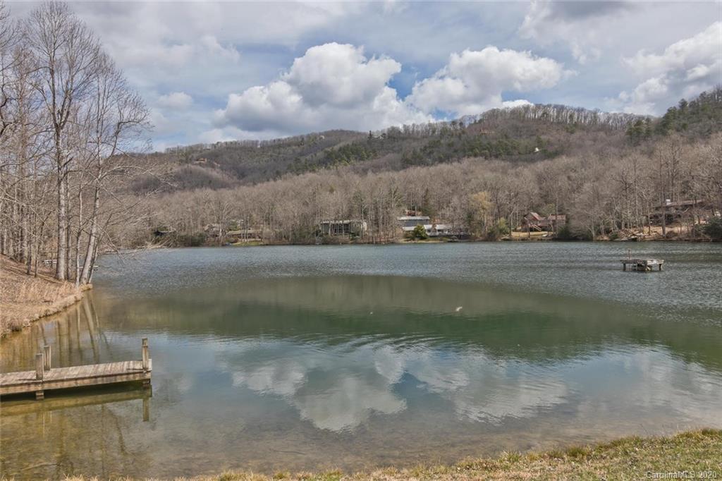 134 Echo Lake Drive Fairview NC 28730