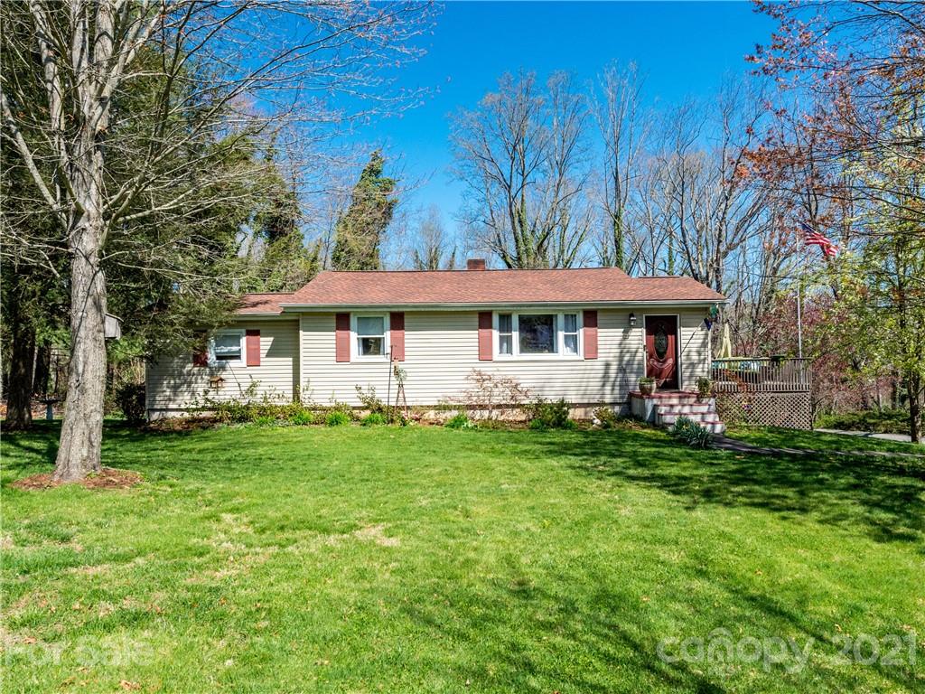 276 Justice Ridge Road Candler NC 28715
