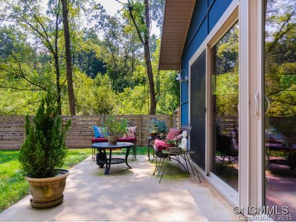 58 Maple Springs Road Asheville NC 28805