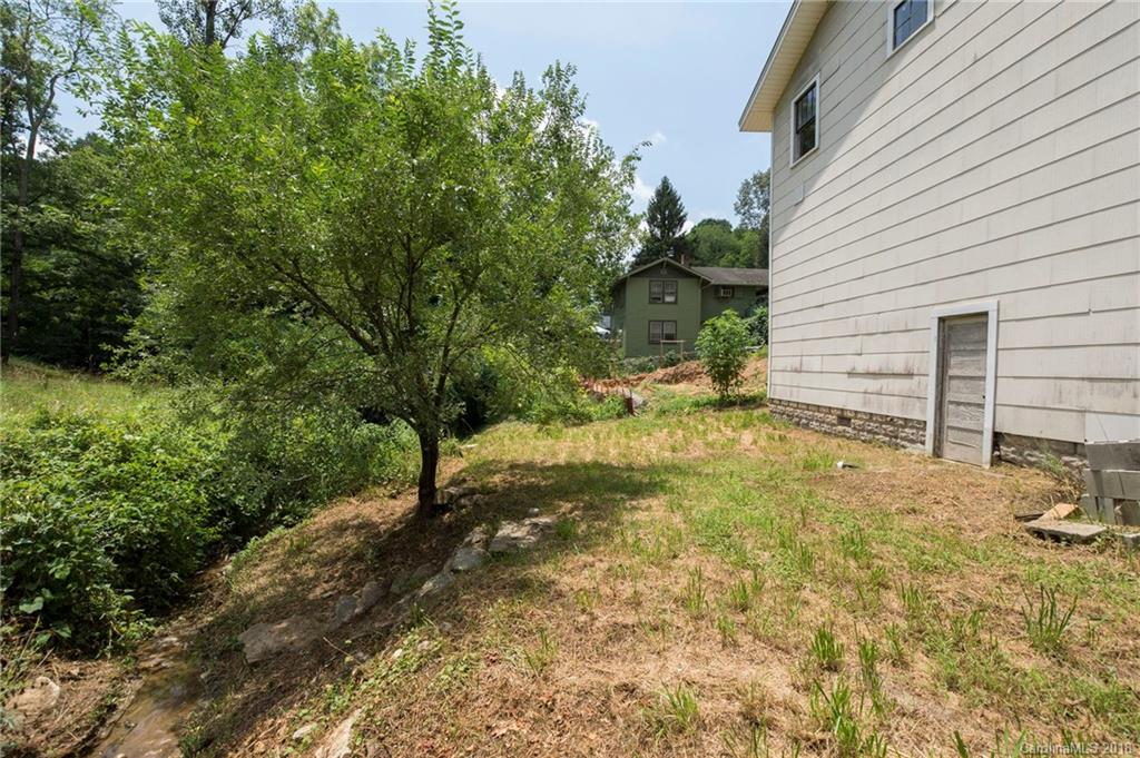 152 Sand Hill Road Asheville NC 28806