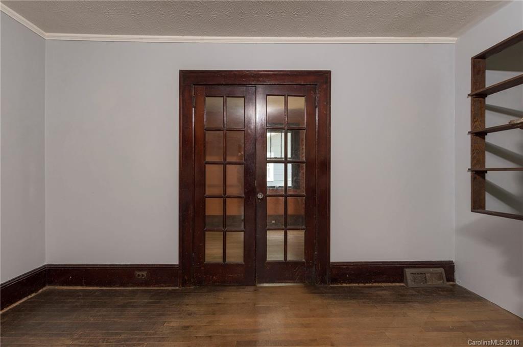 152 Sand Hill Road Asheville NC 28806