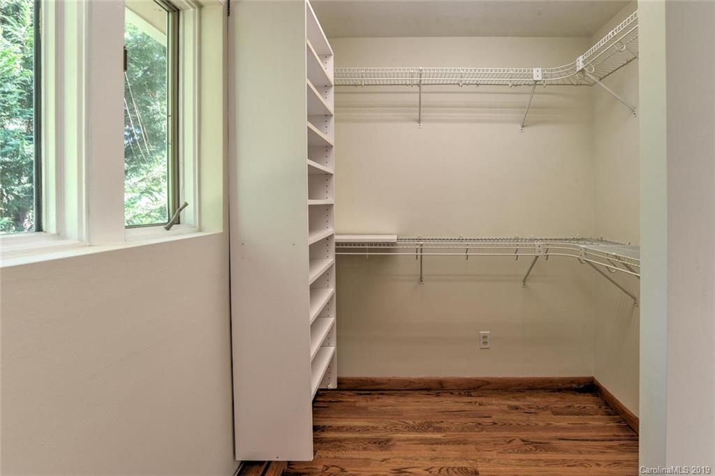 6 Graystone Road Asheville NC 28804