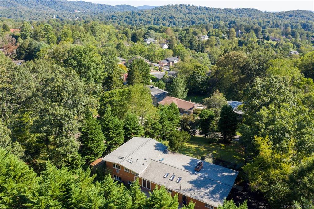 6 Graystone Road Asheville NC 28804