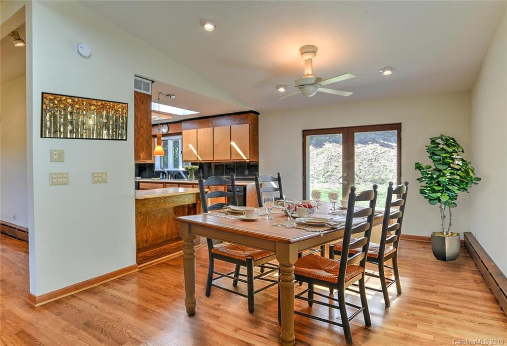6 Graystone Road Asheville NC 28804