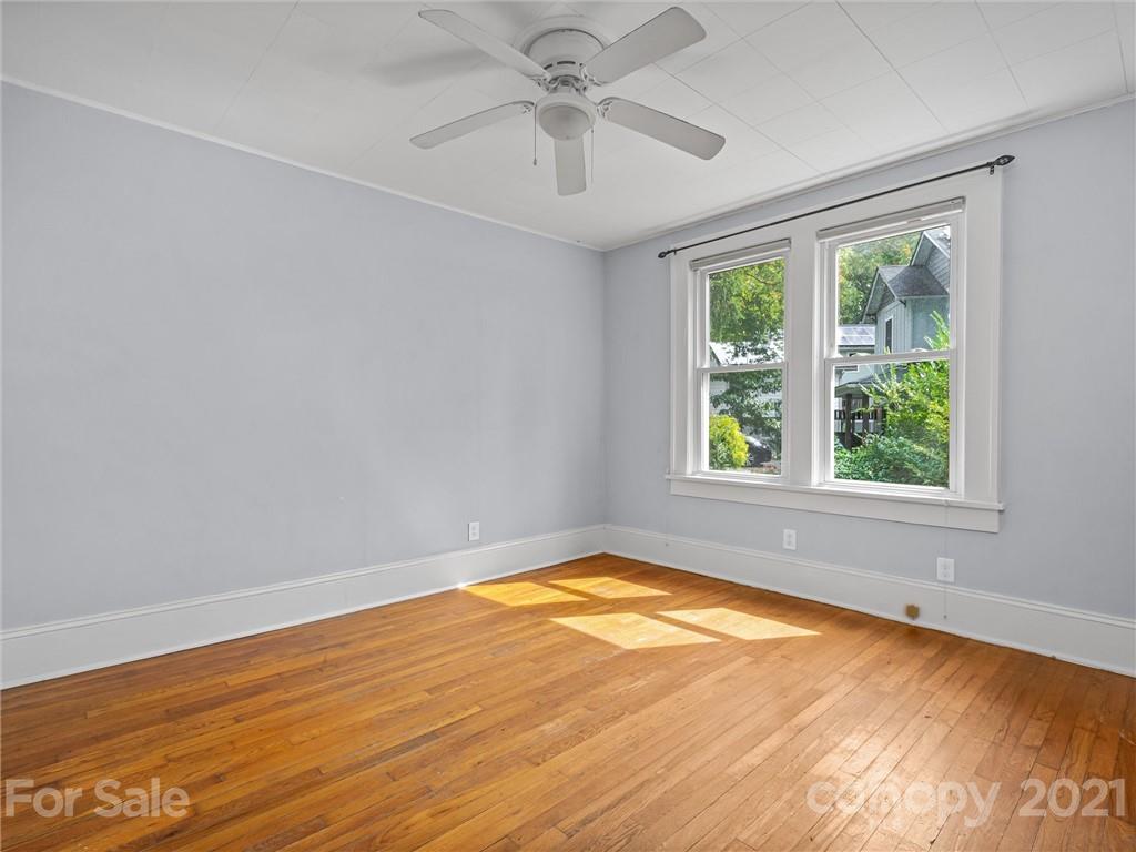 38 Dellwood Street Asheville NC 28806