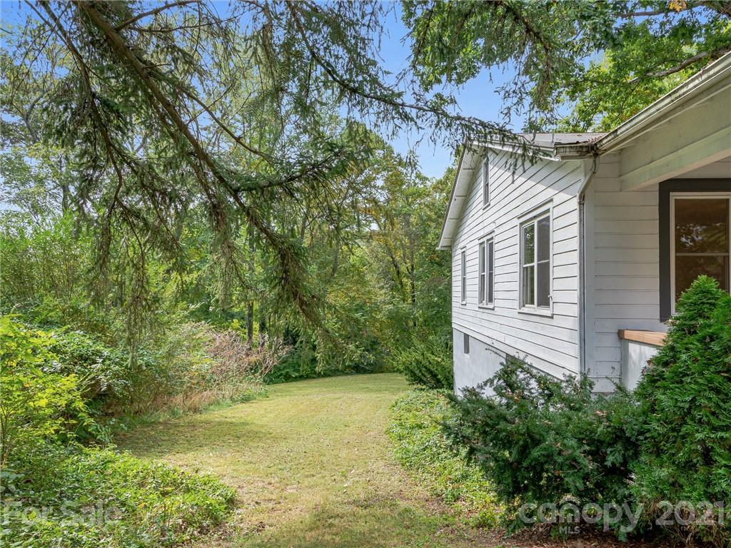 38 Dellwood Street Asheville NC 28806