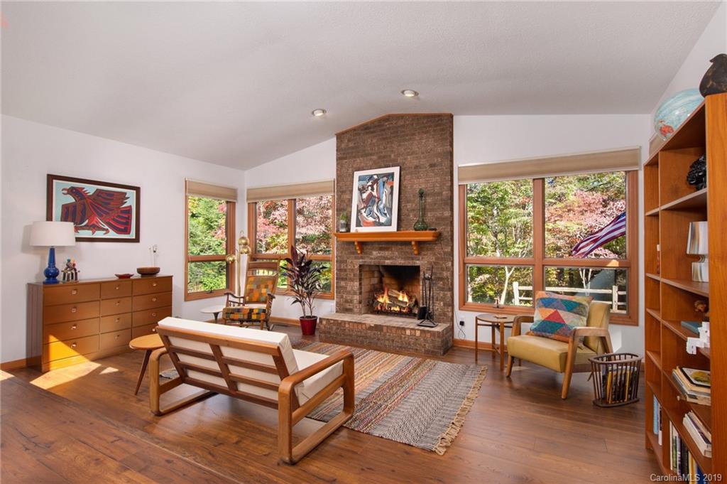 206 Riva Ridge Drive Fairview NC 28730