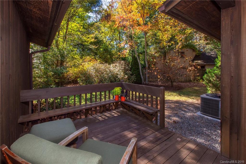 206 Riva Ridge Drive Fairview NC 28730