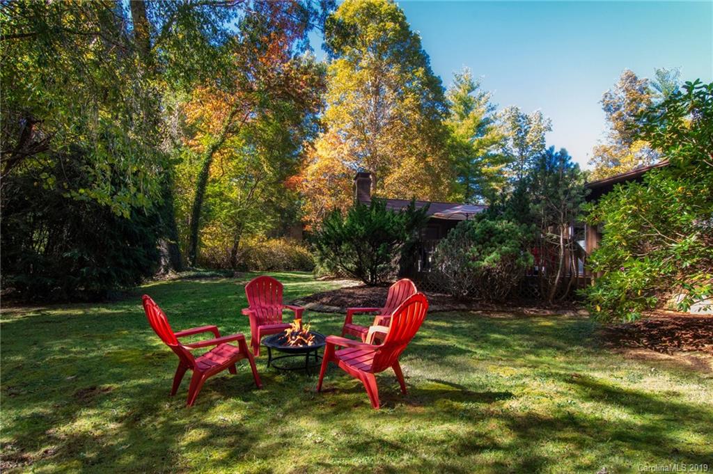 206 Riva Ridge Drive Fairview NC 28730