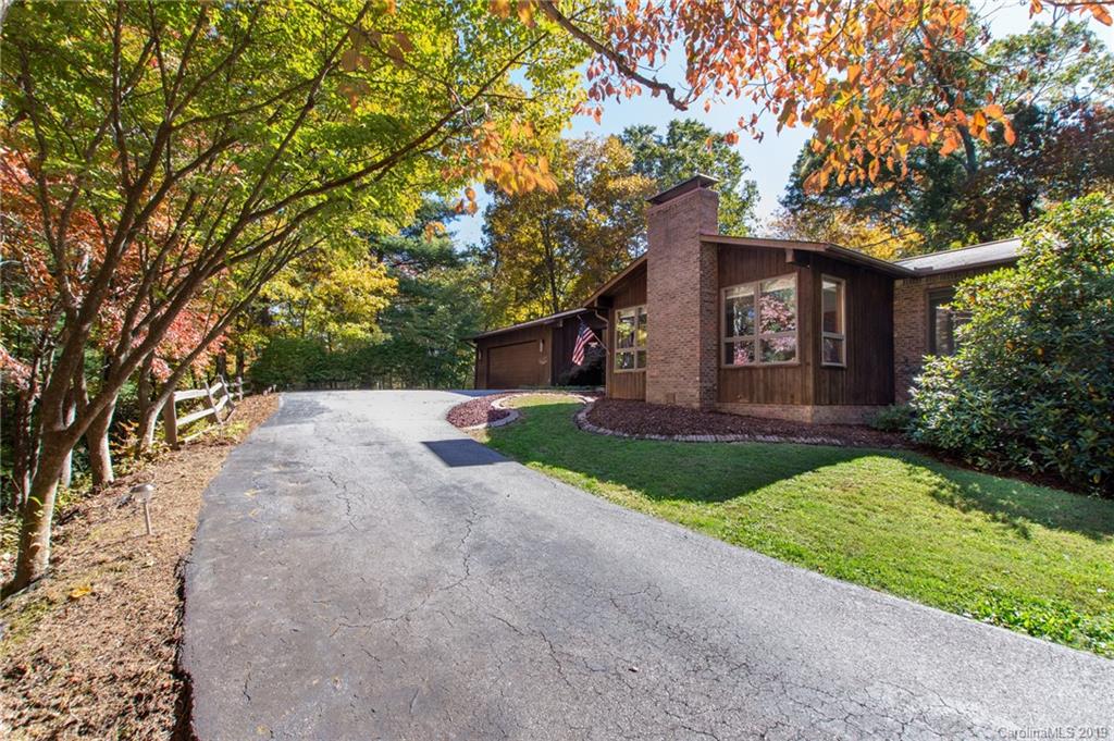 206 Riva Ridge Drive Fairview NC 28730