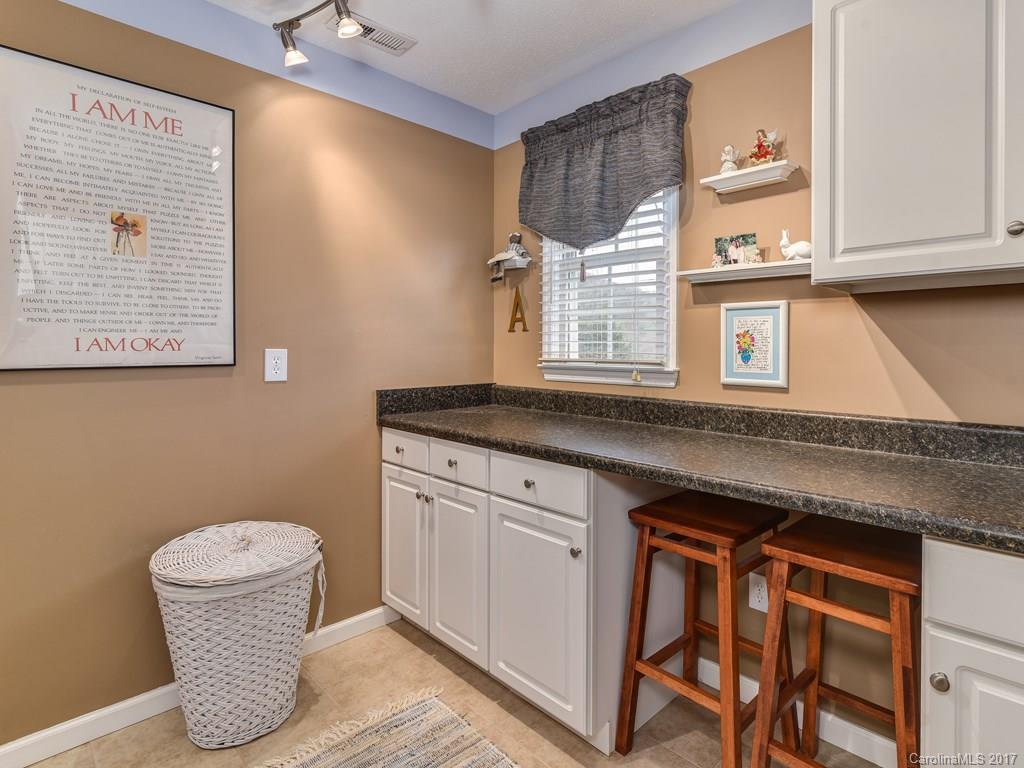 8 Fox Lair Court Asheville NC 28805