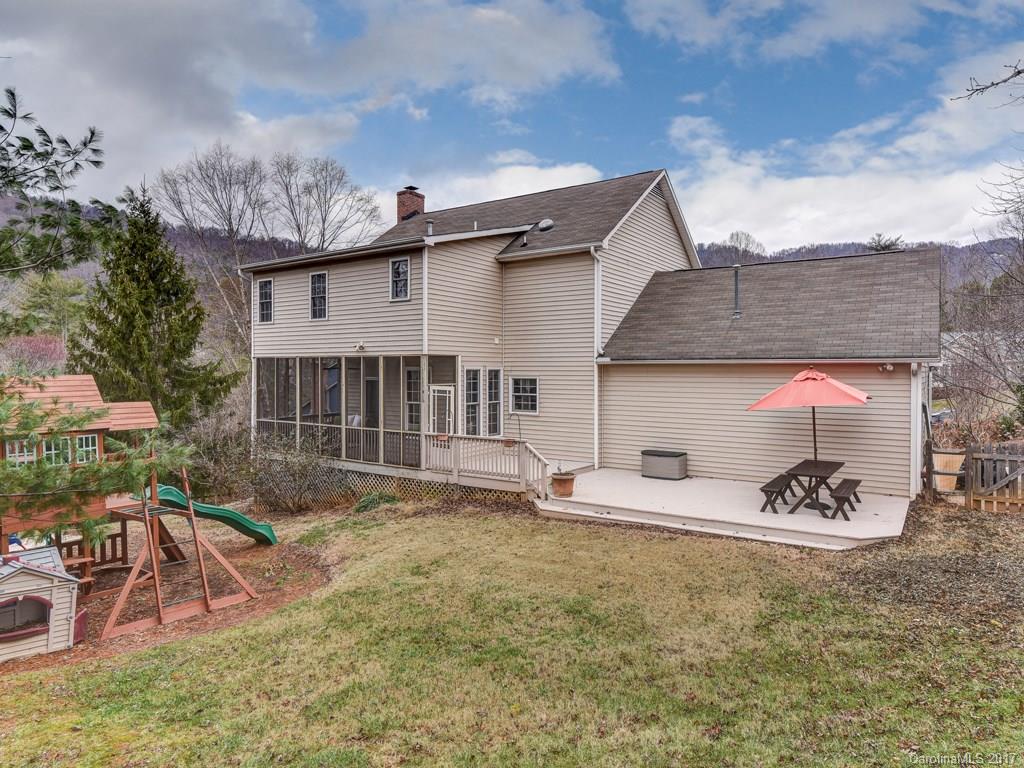 8 Fox Lair Court Asheville NC 28805