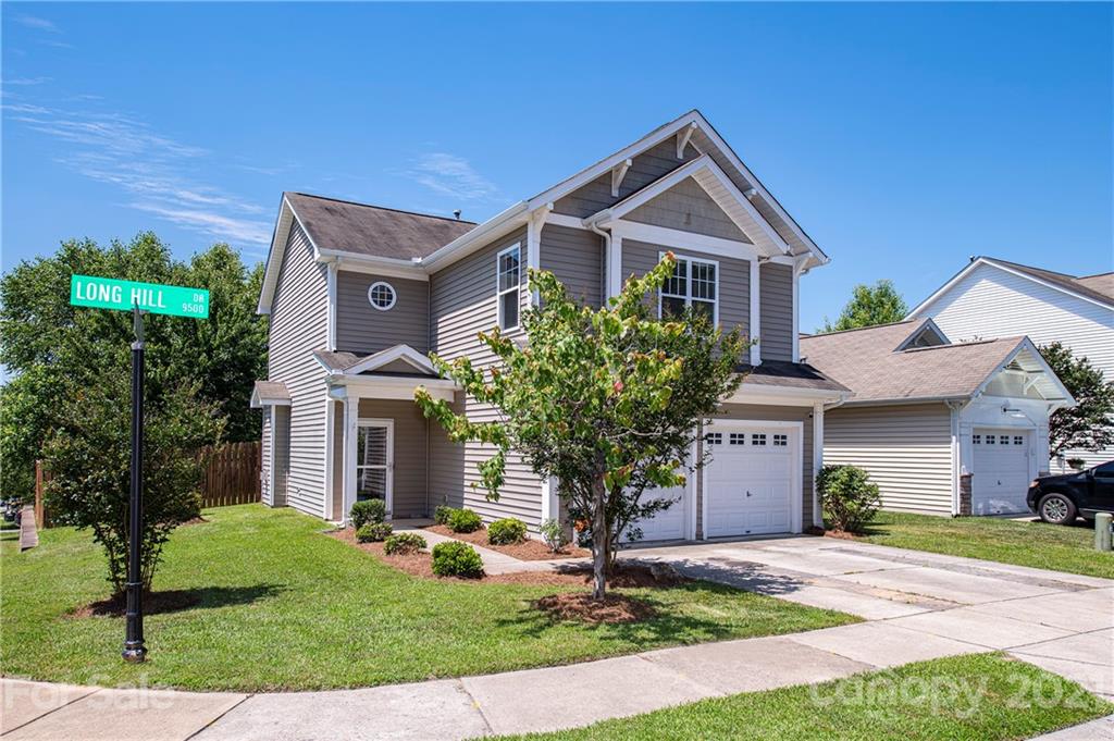 9538 Long Hill Drive Charlotte NC 28214