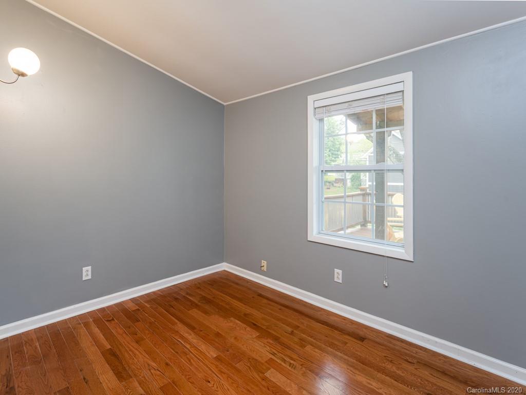 31 Wellington Street Asheville NC 28806