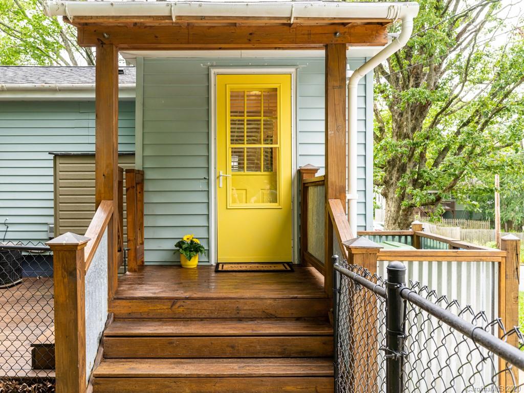 31 Wellington Street Asheville NC 28806
