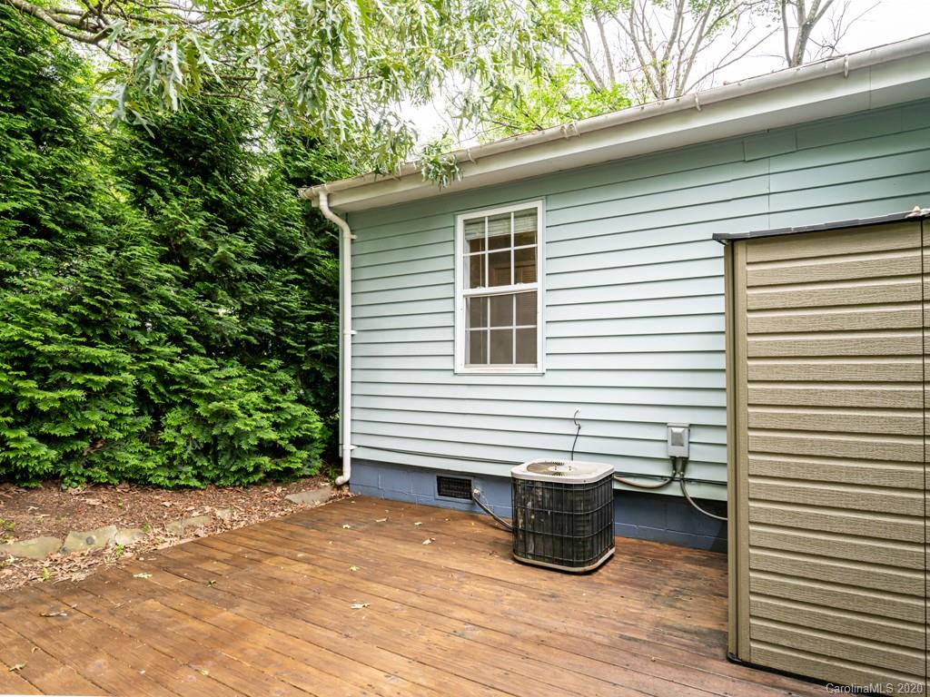 31 Wellington Street Asheville NC 28806