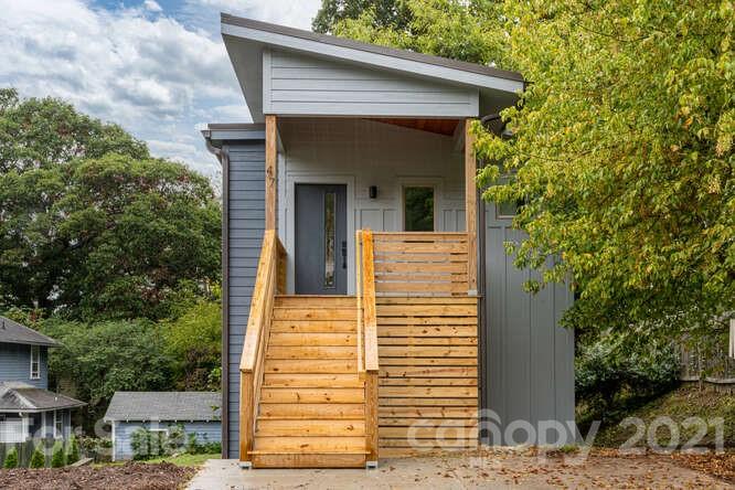 47 Hollywood Street Asheville NC 28801