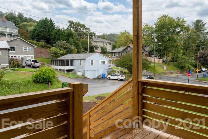 47 Hollywood Street Asheville NC 28801