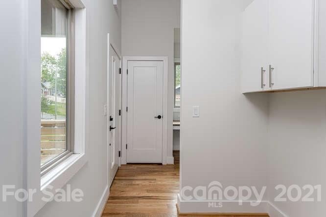 47 Hollywood Street Asheville NC 28801