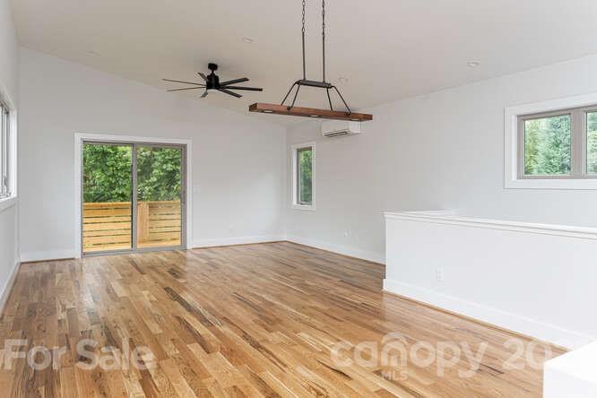 47 Hollywood Street Asheville NC 28801