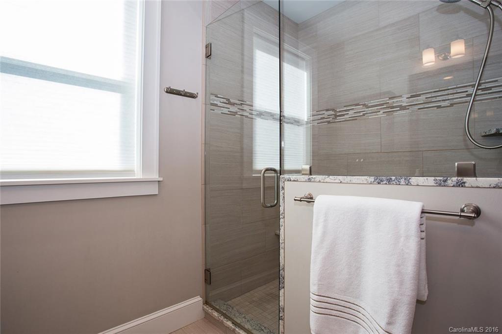 32 Virginia Avenue Asheville NC 28806
