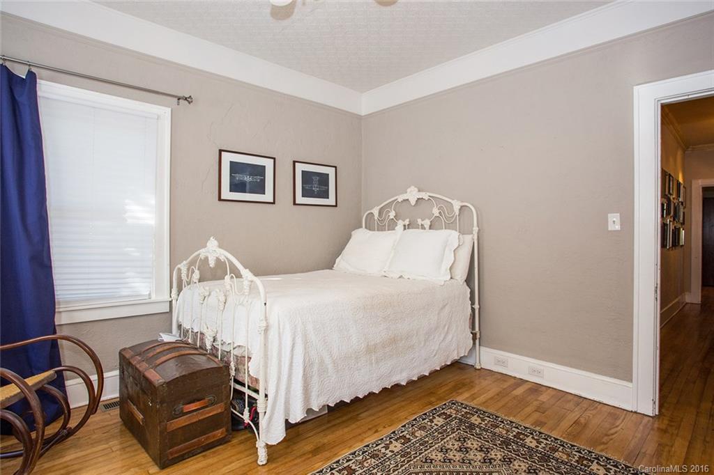 32 Virginia Avenue Asheville NC 28806