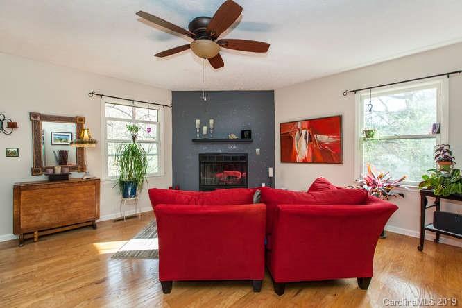 14 W Crabapple Lane Asheville NC 28804