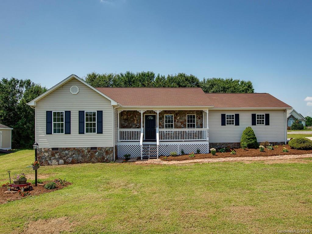 2315 Clear Water Lane Newton NC 28658