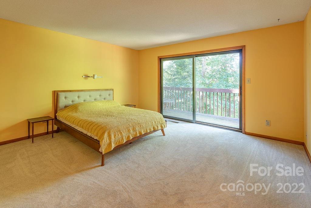 15 Gardenwood Drive Asheville NC 28803