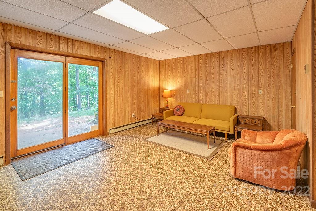 15 Gardenwood Drive Asheville NC 28803