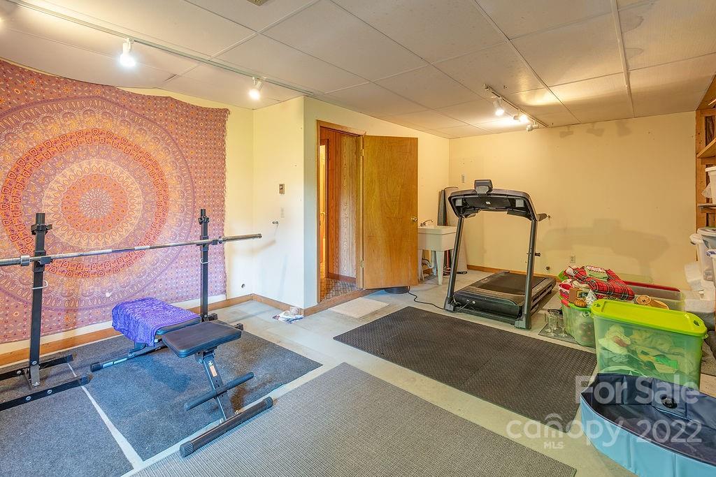 15 Gardenwood Drive Asheville NC 28803