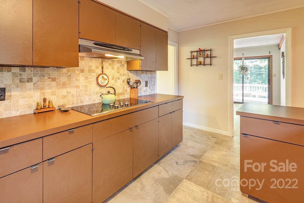 15 Gardenwood Drive Asheville NC 28803