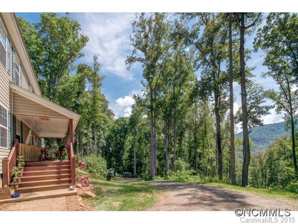 26 Berachah Valley Place Asheville NC 28805