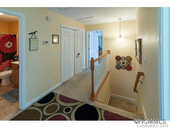 26 Berachah Valley Place Asheville NC 28805