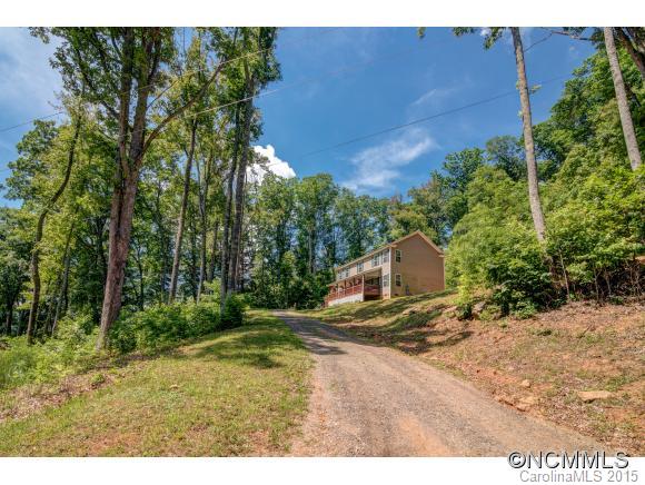 26 Berachah Valley Place Asheville NC 28805